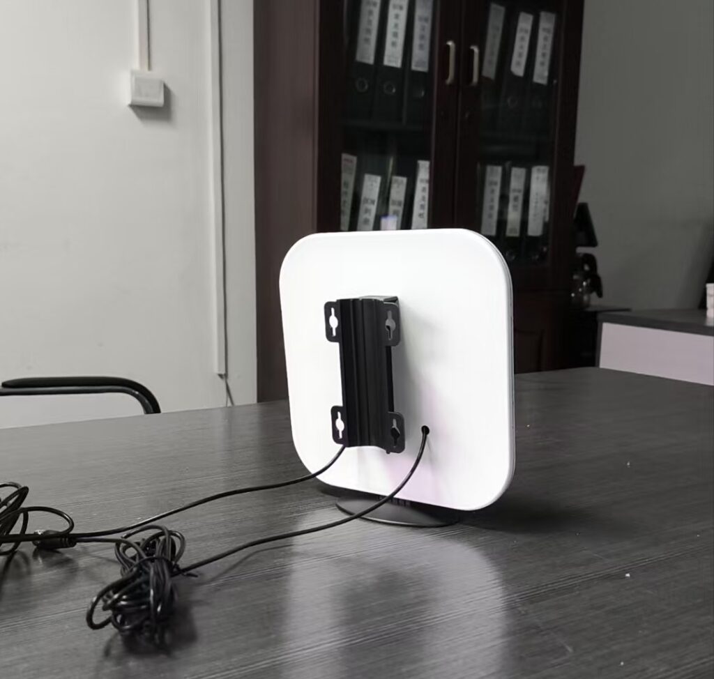 TV signal antenna